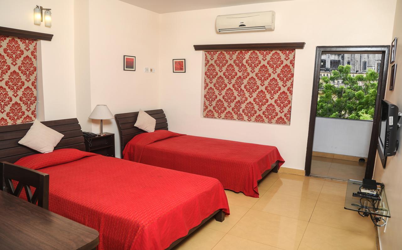 Red Arrow Residency Guest house